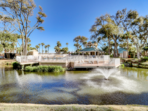 Luxurious Oceanfront Condo in Hilton Head Island - Perfect Getaway
